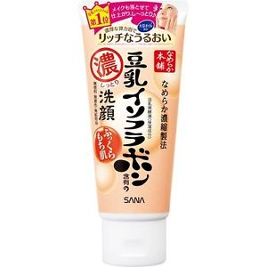Sữa rửa mặt của Nhật